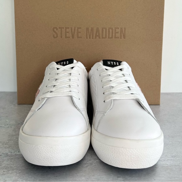 STEVE MADDEN NY90 Sherpa Star Low Top Sneakers, White/Pink 9 NWT,mnbvvcxz - Picture 5 of 10